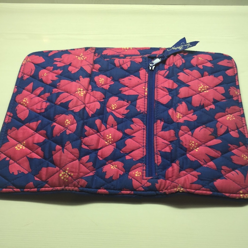 Very Bradley Wallet! - Picture 5 of 5